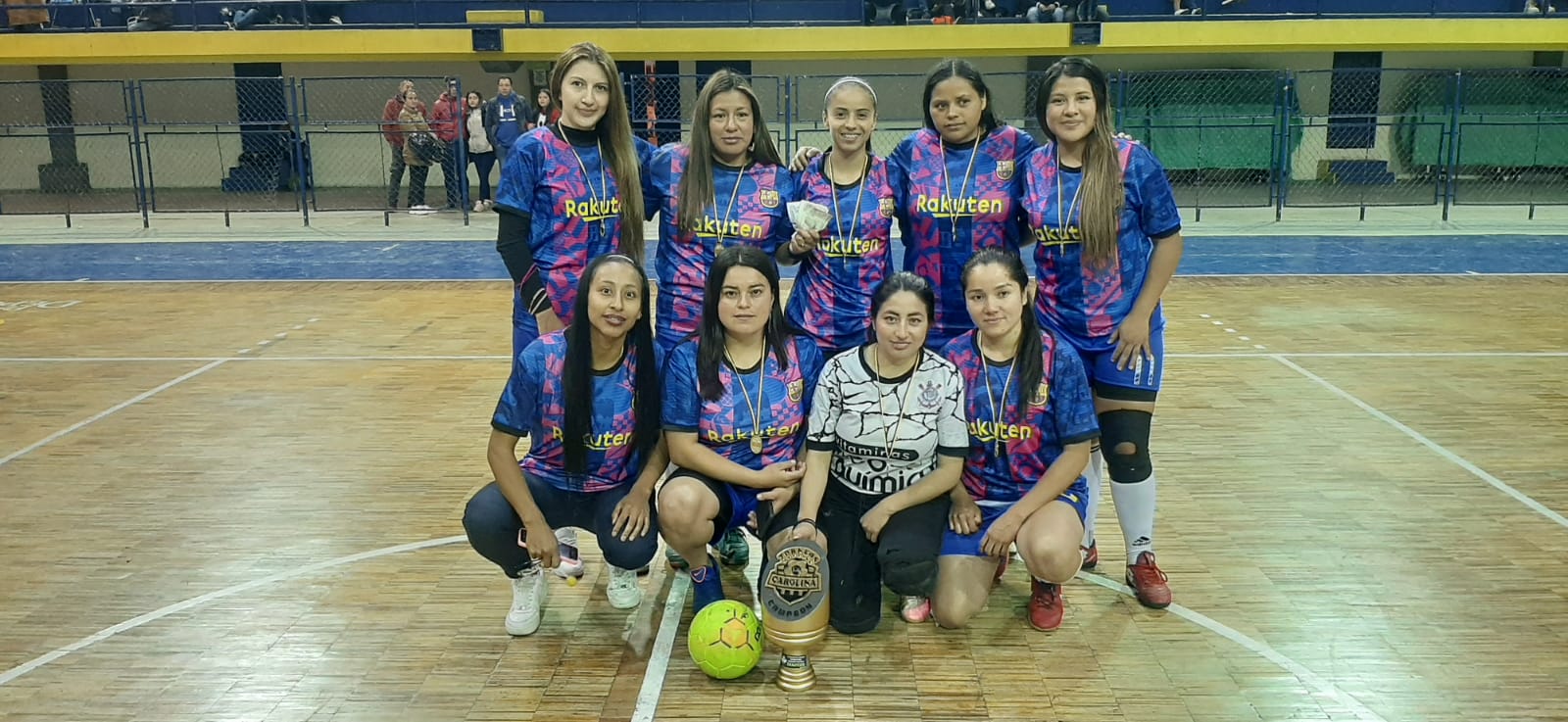Atlético Real, en la rama femenina, se llevó el primer puesto del torneo con un equipo integrado por Yudy Zambrano, Mary Cadena, Diana Muñoz, Rubi de la Cruz, Marcela Burbano, Jessica Solarte, Estefanía Santacruz y Yurany Ortega.
