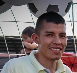 Alexis Gómez, coordinador.