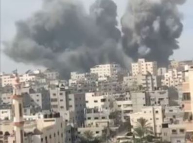 Mueren más de 300 personas en ataque a zona residencial al este de Gaza