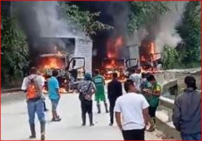 Atentado terrorista- ELN- vía Tadó – Pereira- Quibdó- Camiones- 3Sep-