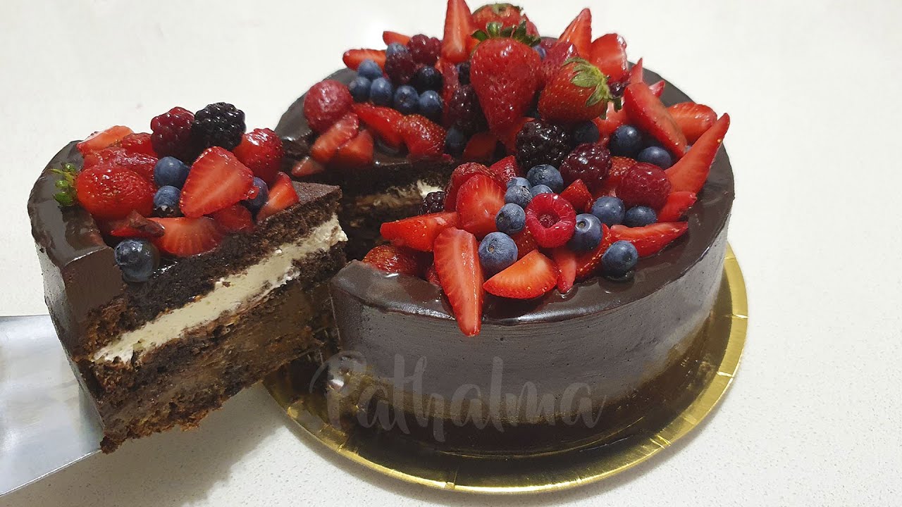 Tartaleta de chocolate y frutos rojos: un postre fácil para endulzar el día