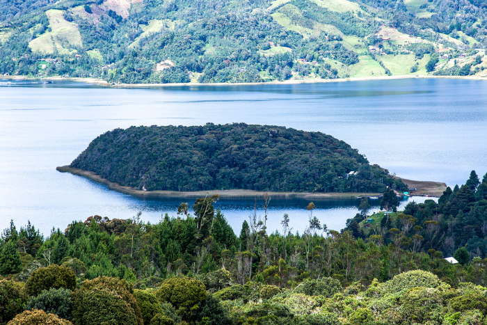 Autorizan el ingreso parcial de turistas a la Isla de la Corota en La Laguna de la Cocha