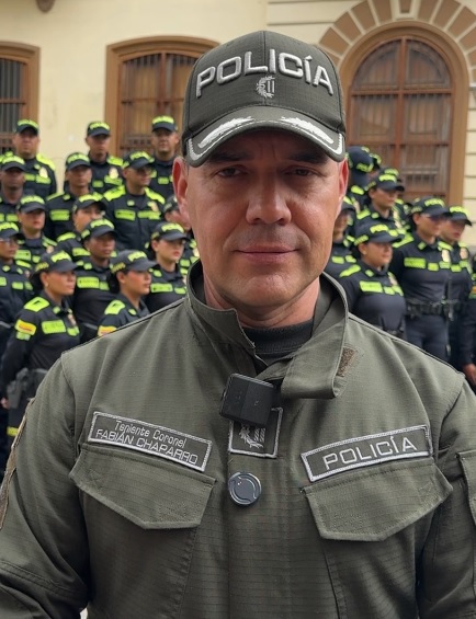 Fabián Chaparro, comandante.