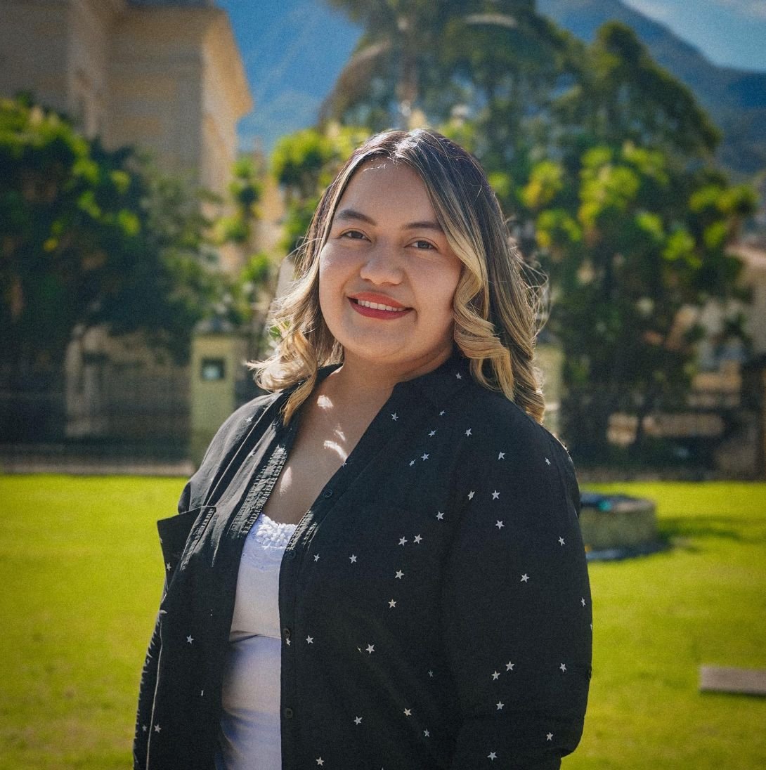 Prinith Jurado, secretaria.