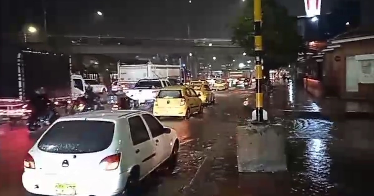 Intensas lluvias causaron emergencias y caos en la movilidad en Bogotá