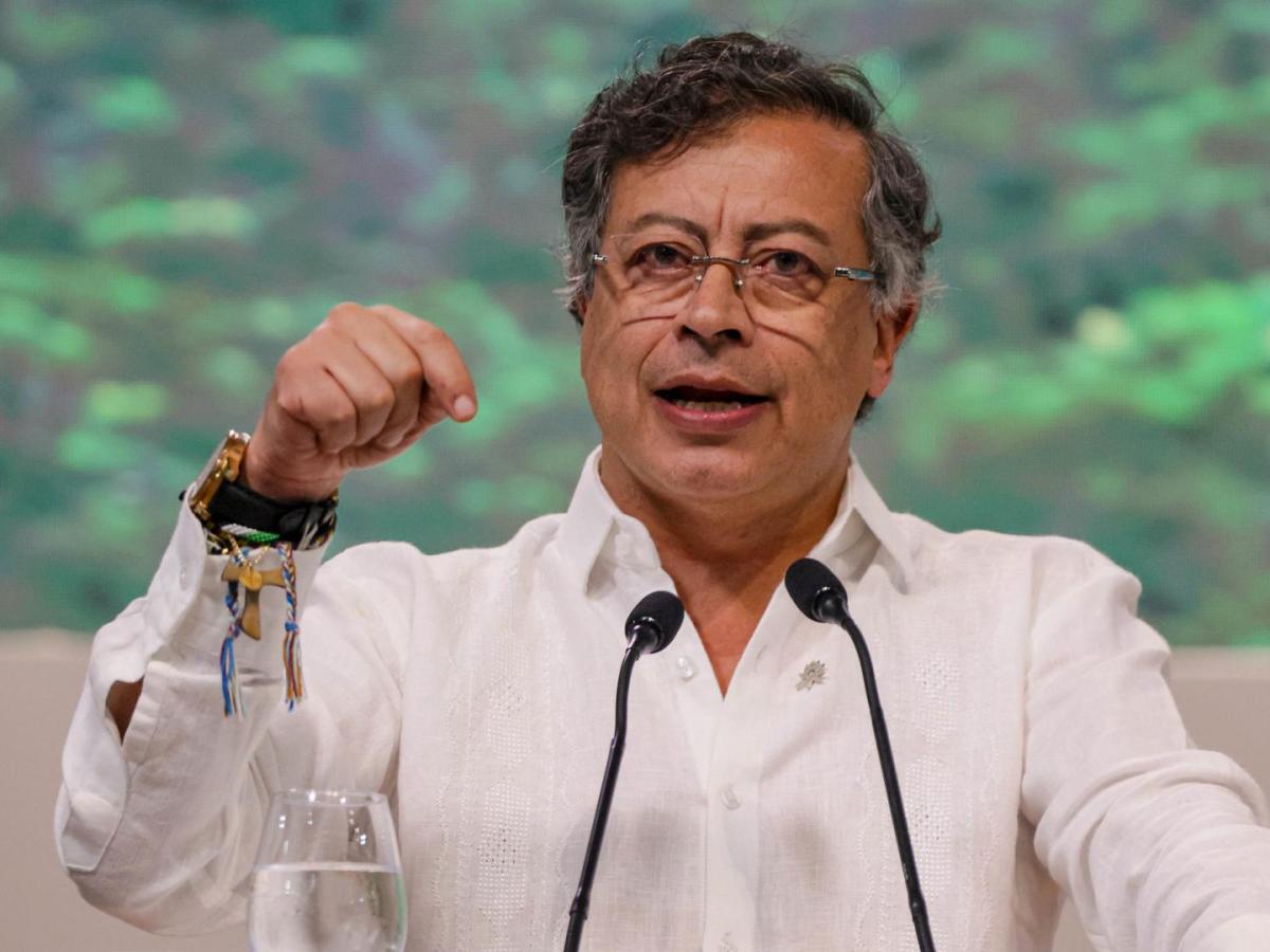 Golpe histórico de Petro sacude al narcotráfico mundial: 27 toneladas de cocaína incautadas en solo 48 horas y sin una sola víctima