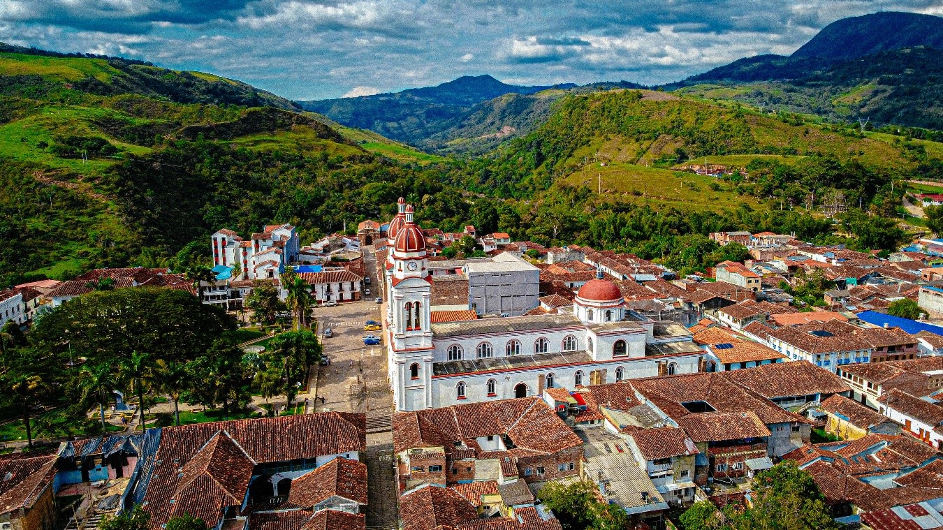 Concejo de Filandia rechazó proyecto de economía mixta; alcaldía defendió la iniciativa