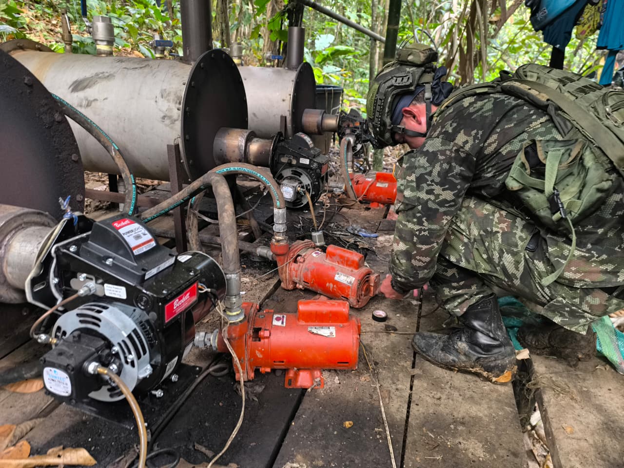 Fuerza Pública destruye laboratorio de cocaína en zona rural de Tumaco, Nariño