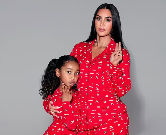 Famosos celebran la Navidad: Laura Tobón, Kim Kardashian y más