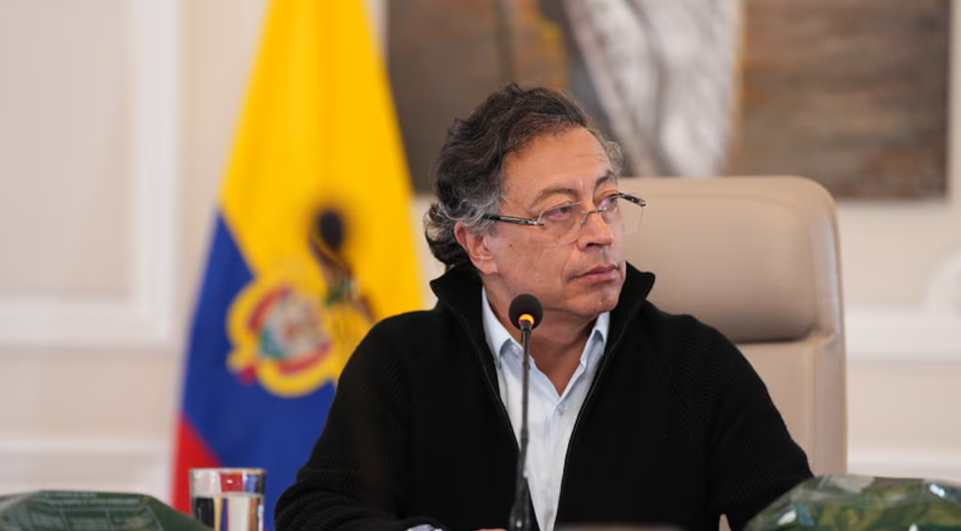 Viral en redes: Petro dice que podrían sacarlo de la Presidencia y desata oleada de memes y debates