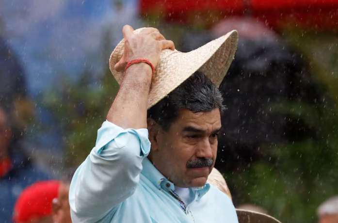 Bloqueo y sanciones: ¿está Estados Unidos estrangulando la economía venezolana?