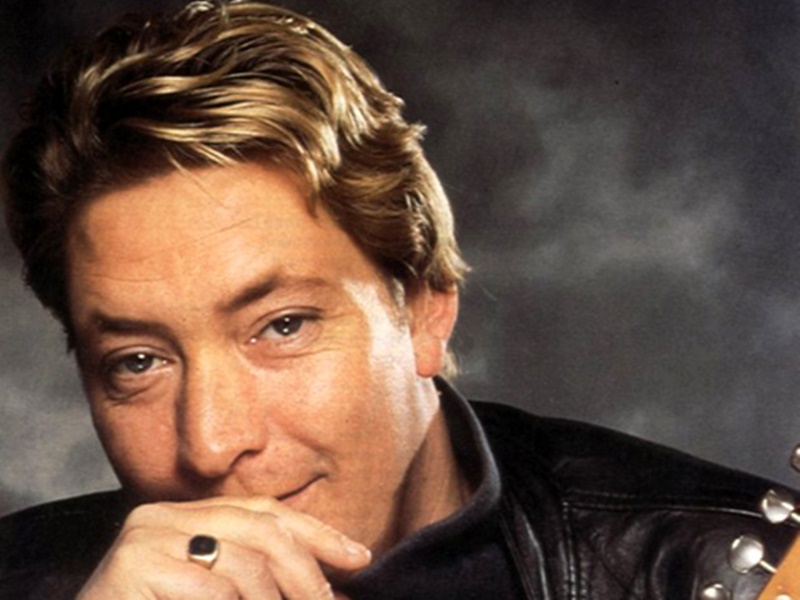 Chris Rea, la voz de la Navidad y del blues, muere a los 74 años