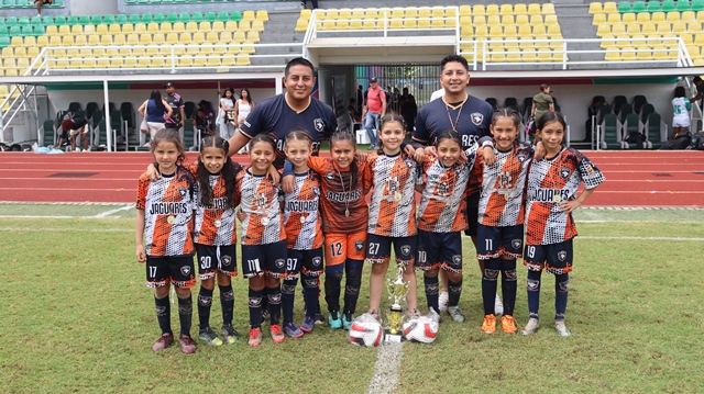 Jaguares de Nariño Sub-9 se coronó campeón del Torneo Nacional Femenino en Palmira