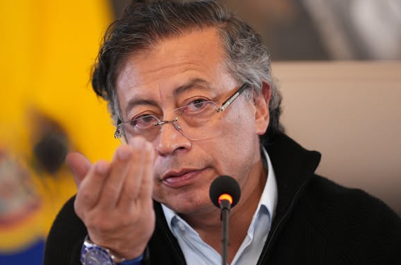 Gustavo Petro presenta balance de gestión en Consejo de Ministros