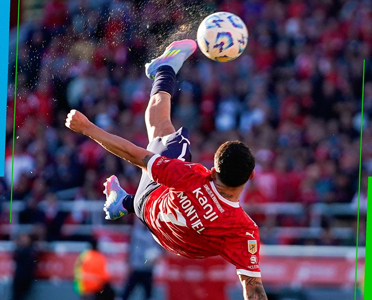 Video: el gol de Montiel que ganó el Premio Puskás 2025