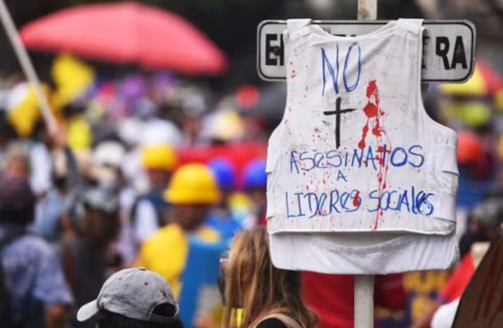 Atentados contra líderes sociales intensifican el conflicto armado