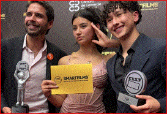 Yesenia Valencia- SmartFilms- Cámara de Comercio de Bogotá- CELULAR- PREMIACIÓN- 3dIC-