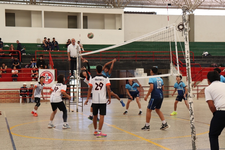 Falta de infraestructura y ligas profesionales, el gran desafío del voleibol