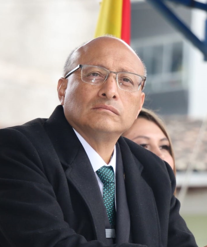 Nicolás Toro, alcalde.