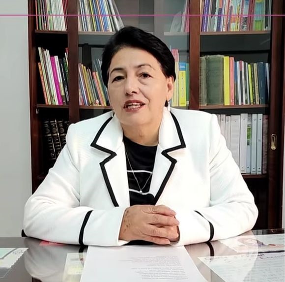 Piedad Figueroa, secretaria.