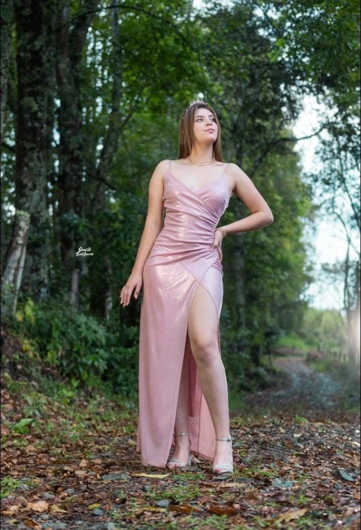 Natalia Fajardo, la joven promesa de El Tambo que brilla rumbo al Carnaval de Negros y Blancos 2026