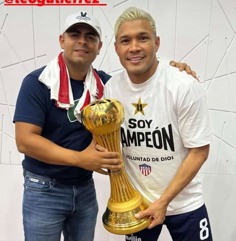 Teofilo y su admirables palmares como futbolista y en el FPC