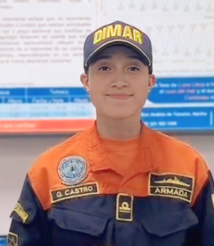 Gabriela Castro, jefe.