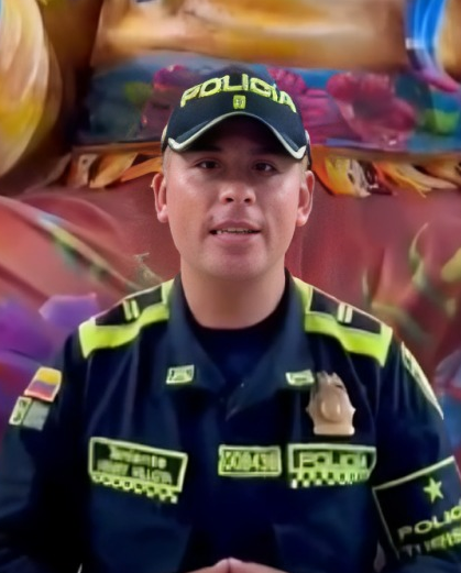 Henry Villota, teniente.