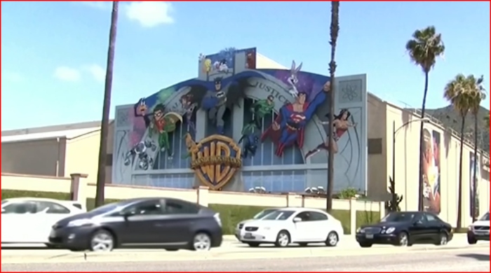 demanda- compra- acciones - Paramount Skydance- Warner Bros Discovery- 12Ene-