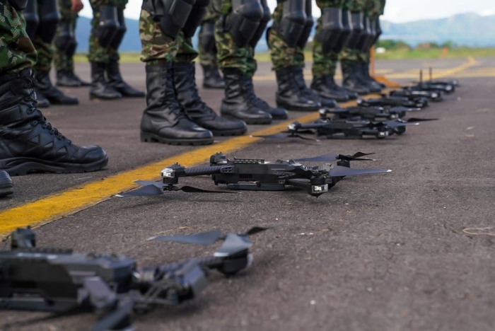 MinDefensa- Pedro Sánchez- drones- Petro- 9Ene-