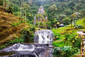 La ‘Perla del Eje Cafetero’: un destino encantador reconocido por su arquitectura y paisajes