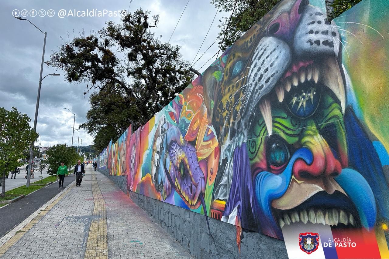 Juan José Lucero, creador del mural más grande de Nariño y está en Pasto.