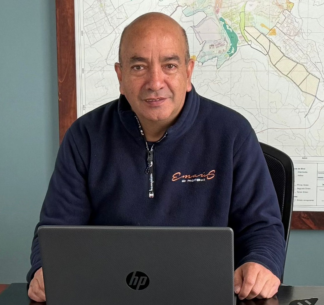 Álvaro Dávila, subsecretario.