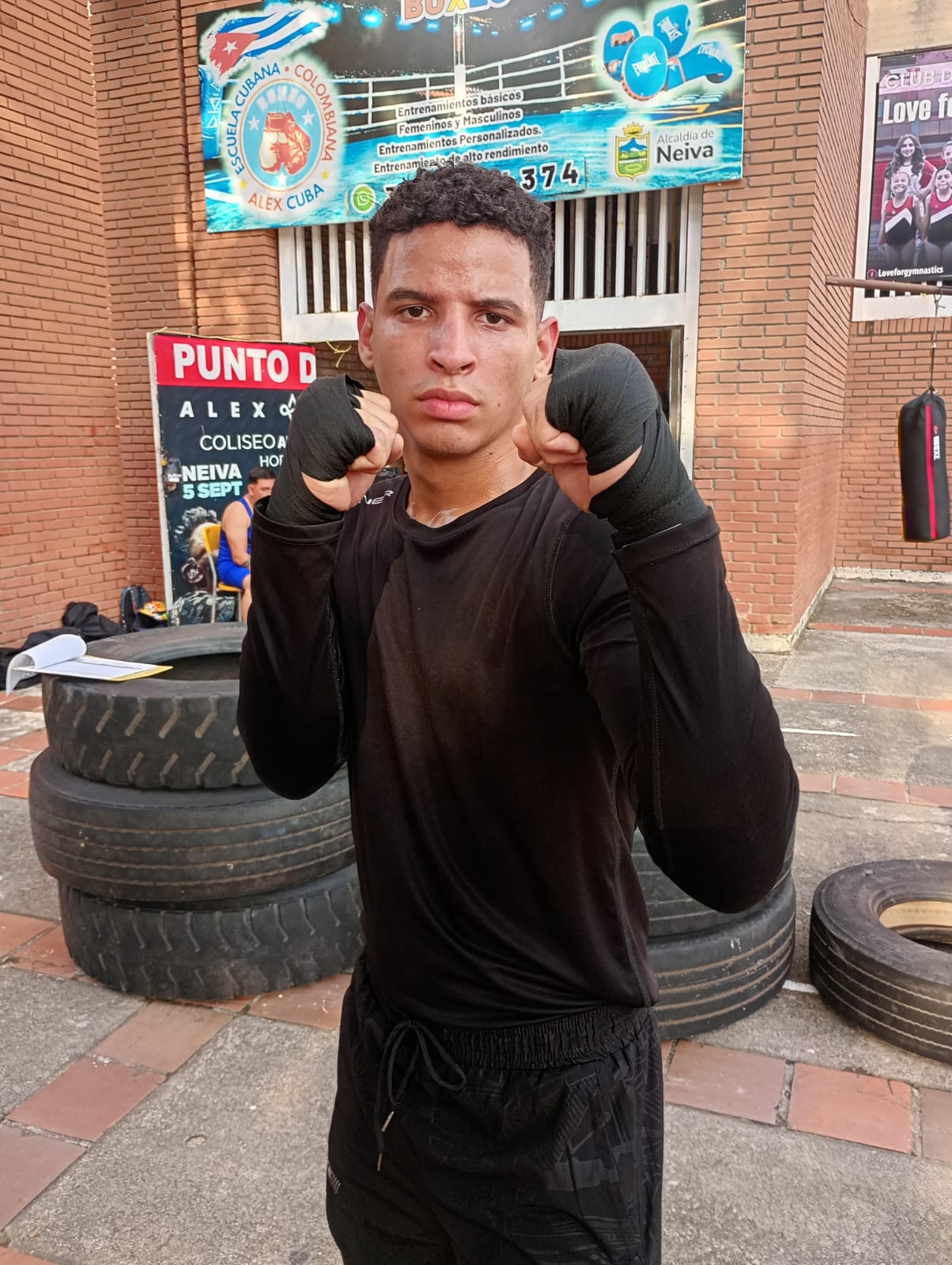 FORJANDO CAMINO EN EL BOXEO