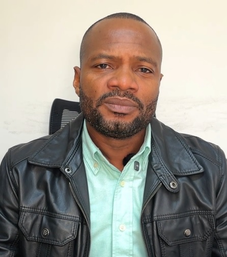 Edie Quiñones, subsecretario.