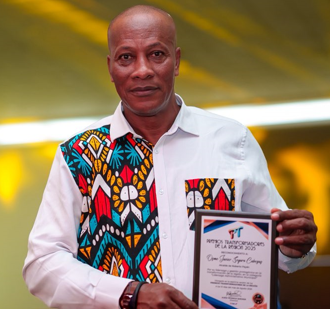 Javier Segura, alcalde.