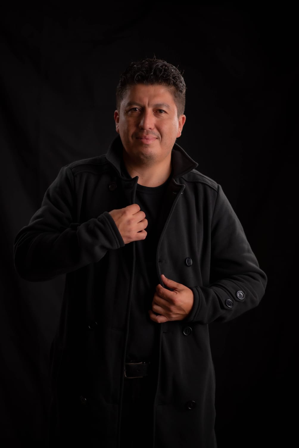 Alex Santacruz, cantautor ecuatoriano, listo para conquistar a nuevos fans en la ciudad de Pasto.