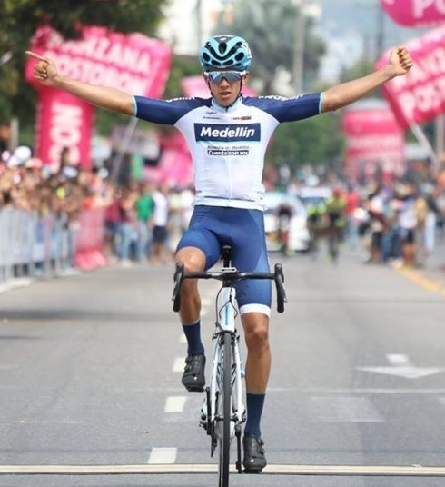 Sexto en la contrarreloj élite