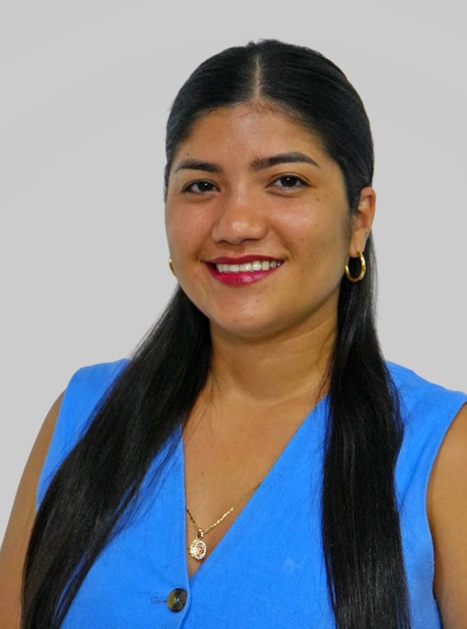 Teresa Das Neves, secretaria.