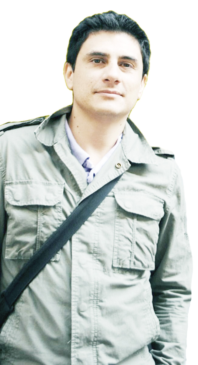 El director de Creáptica, Carlos Córdoba Cely, lidera la creación del nuevo centro de investigación de la Facultad de Artes de la Universidad de Nariño.