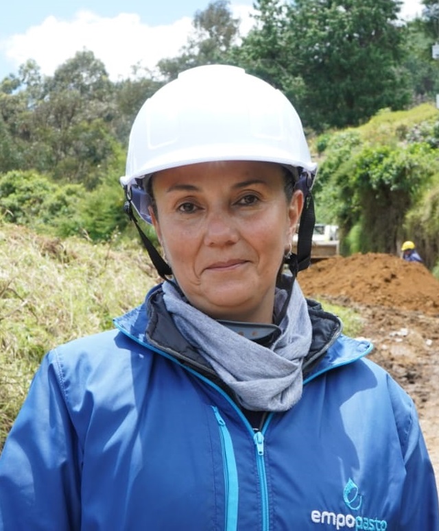 María Martínez, ingeniera.