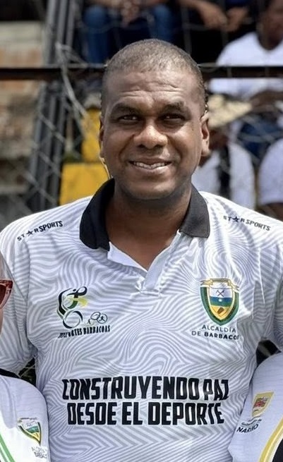 Mario Hurtado, mandatario.