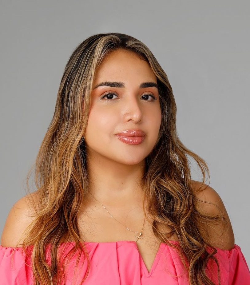 Mónica Riascos, secretaria.