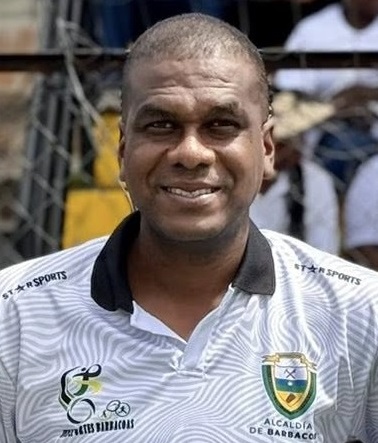 Mario Hurtado, alcalde.