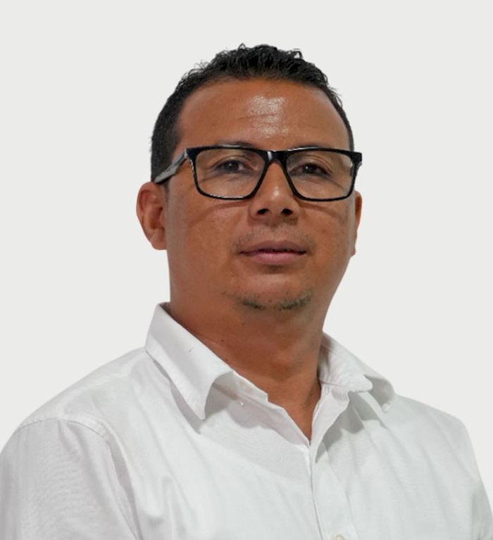 Alexis Eraso, secretario.