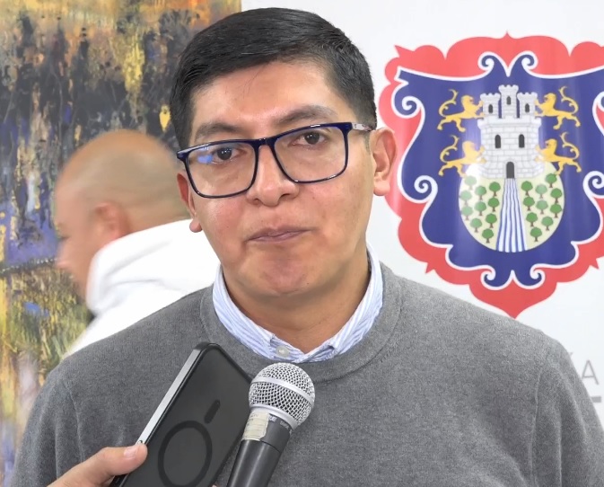 Carlos Valenzuela, subsecretario.