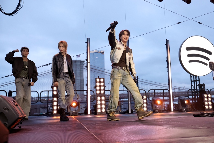 BTS- ‘ARIRANG- Spotify-