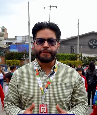 Germán Rosales, director.