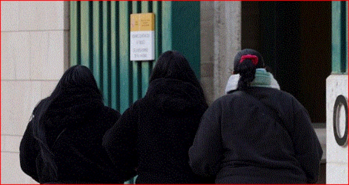 Pedro Sánchez- España- indocumentados- regularización-