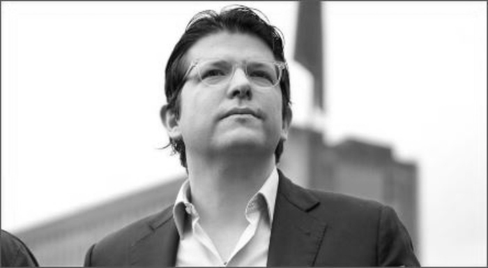 Interpol- Circular Roja- Miguel Uribe- Segunda Marquetalia- 10Abr-